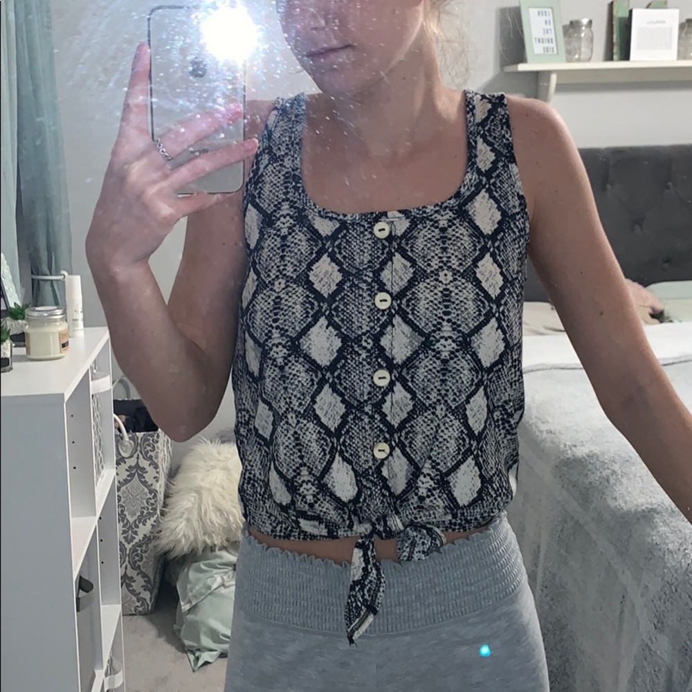 Snake skin tank top with tie